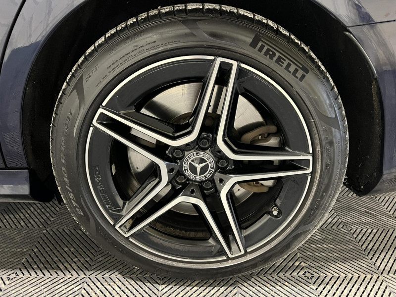 Photo 19 de l'offre de MERCEDES-BENZ CLASSE E BREAK 300 de 9G-Tronic AMG Line à 29990€ chez VL Auto