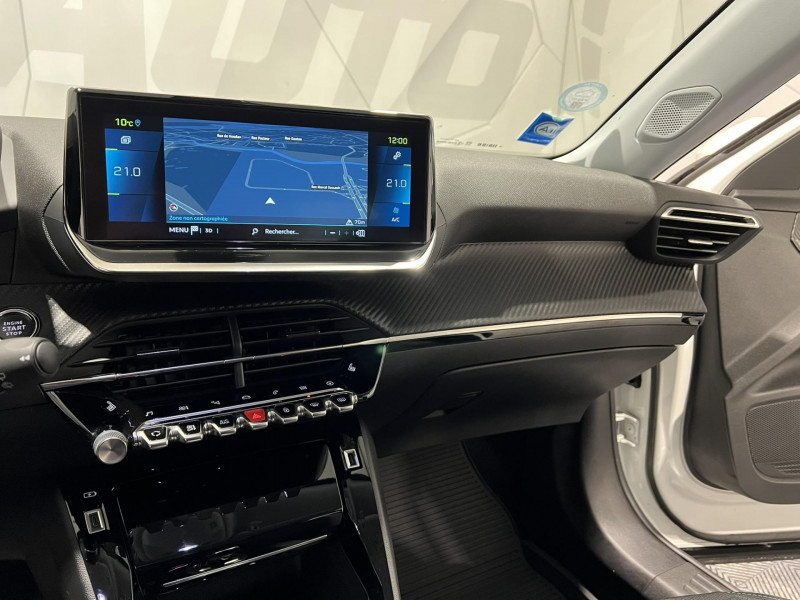 Photo 12 de l'offre de PEUGEOT 2008 136 ch Allure Pack à 14990€ chez VL Auto