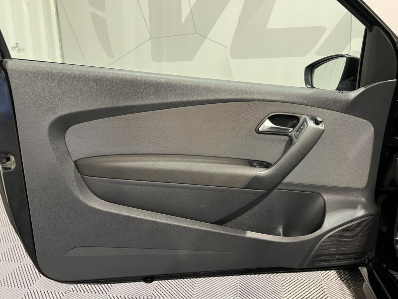 Photo 19 de l'offre de VOLKSWAGEN POLO 1.4 TSI 180 GTI DSG7 à 11990€ chez VL Auto