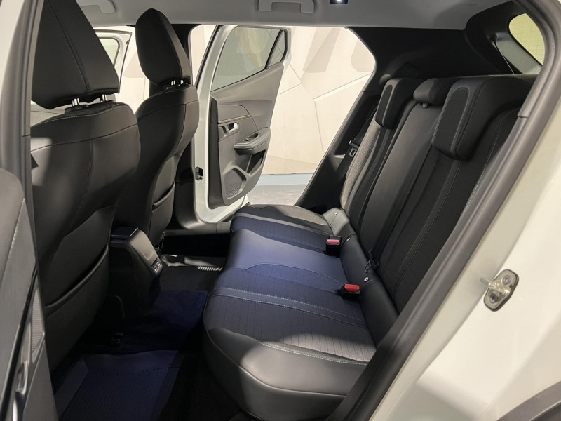 Photo 9 de l'offre de PEUGEOT 2008 136 ch Allure Pack à 14990€ chez VL Auto