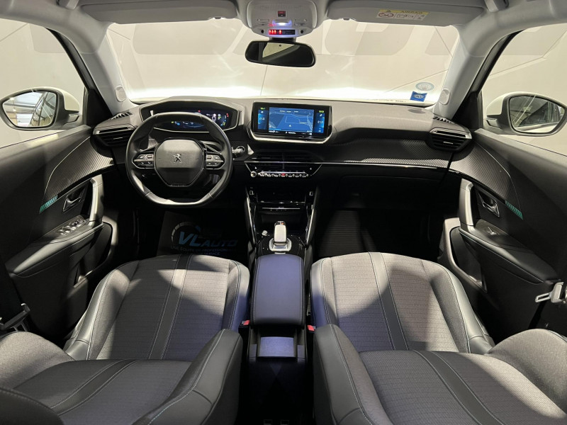 Photo 7 de l'offre de PEUGEOT 2008 136 ch Allure Pack à 14990€ chez VL Auto
