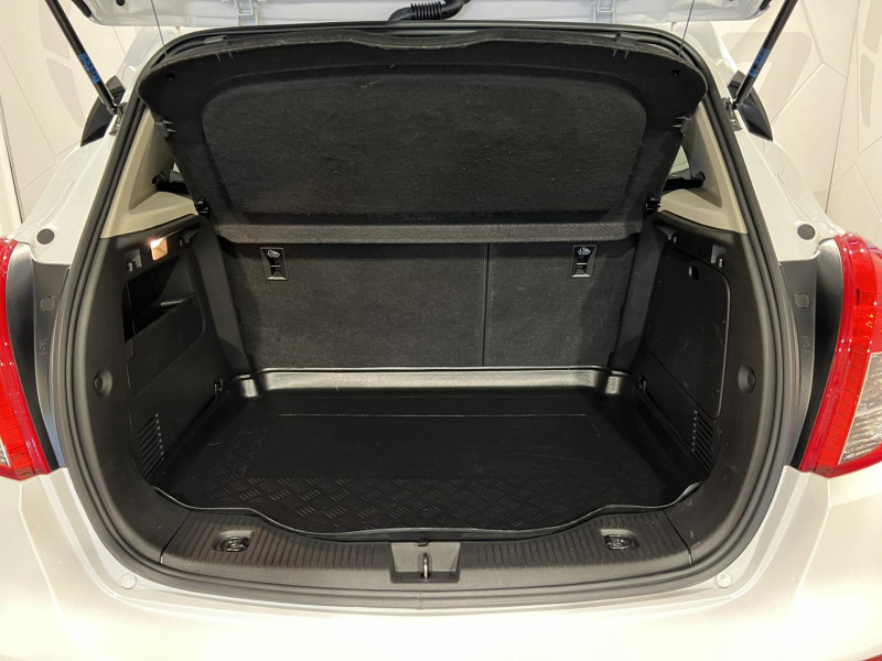 Photo 10 de l'offre de OPEL MOKKA X 1.4 Turbo - 140 ch 4x2 BVA6 Elite à 12490€ chez VL Auto