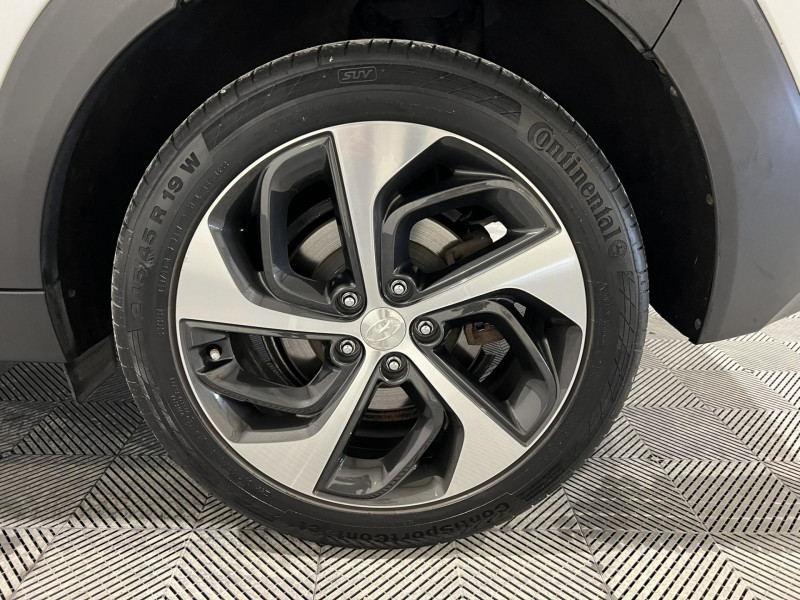 Photo 19 de l'offre de HYUNDAI TUCSON 1.7 CRDi 141 2WD Executive DCT-7 à 16990€ chez VL Auto