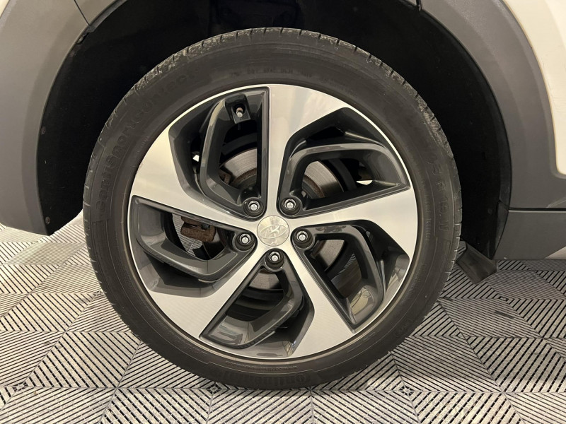 Photo 18 de l'offre de HYUNDAI TUCSON 1.7 CRDi 141 2WD Executive DCT-7 à 16990€ chez VL Auto