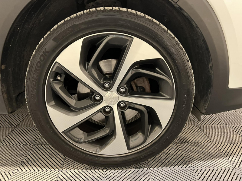 Photo 17 de l'offre de HYUNDAI TUCSON 1.7 CRDi 141 2WD Executive DCT-7 à 16990€ chez VL Auto