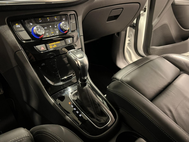 Photo 13 de l'offre de OPEL MOKKA X 1.4 Turbo - 140 ch 4x2 BVA6 Elite à 12490€ chez VL Auto