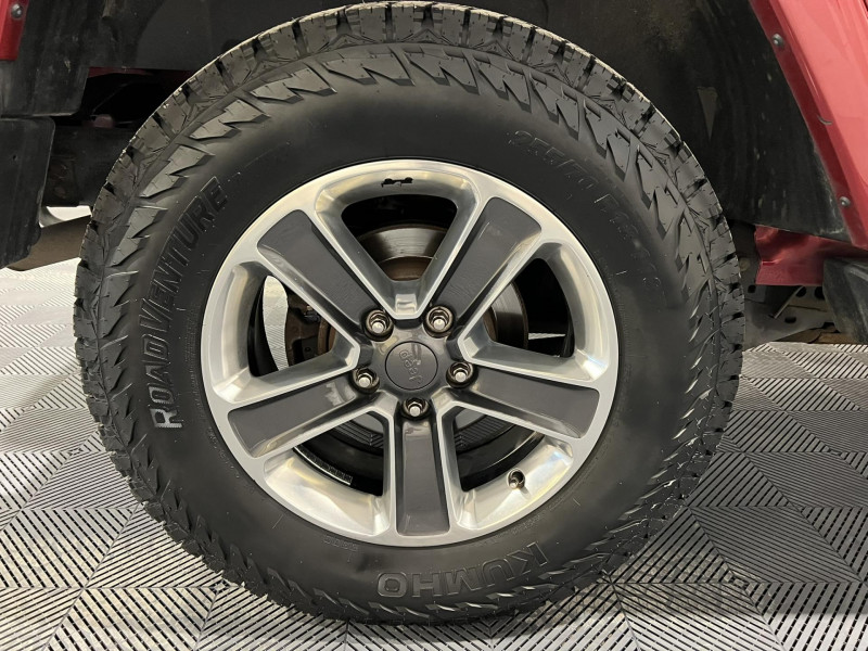 Photo 17 de l'offre de JEEP WRANGLER 2.8 CRD 200 Sahara BVA à 29990€ chez VL Auto