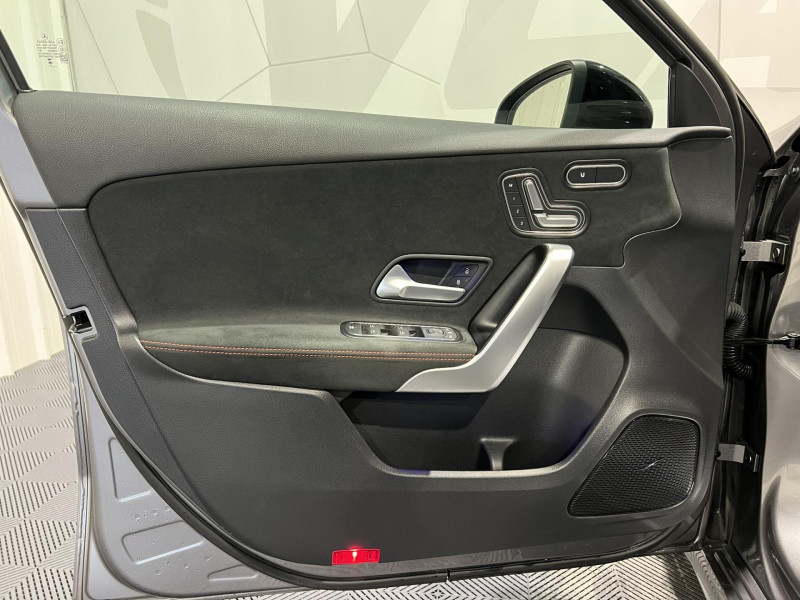 Photo 21 de l'offre de MERCEDES-BENZ CLASSE A 220 d 8G-DCT AMG Line à 35990€ chez VL Auto