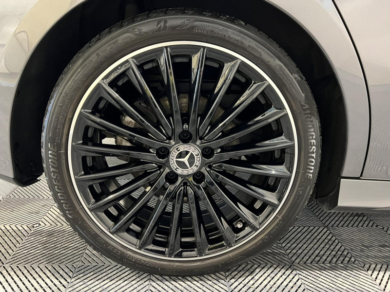 Photo 18 de l'offre de MERCEDES-BENZ CLASSE A 220 d 8G-DCT AMG Line à 35990€ chez VL Auto