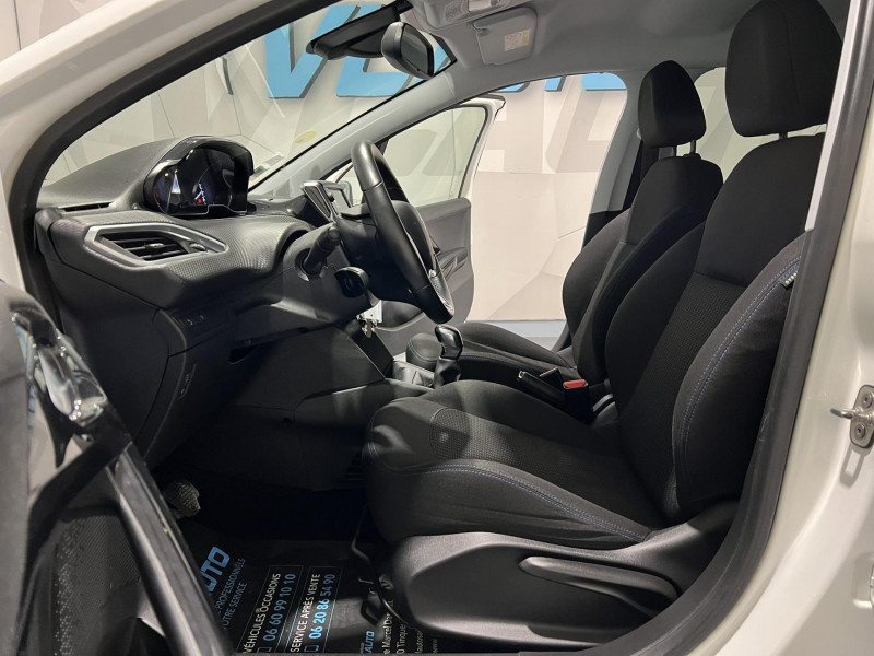 Photo 6 de l'offre de PEUGEOT 208  BlueHDi 100ch S&S BVM5 Signature à 10490€ chez VL Auto