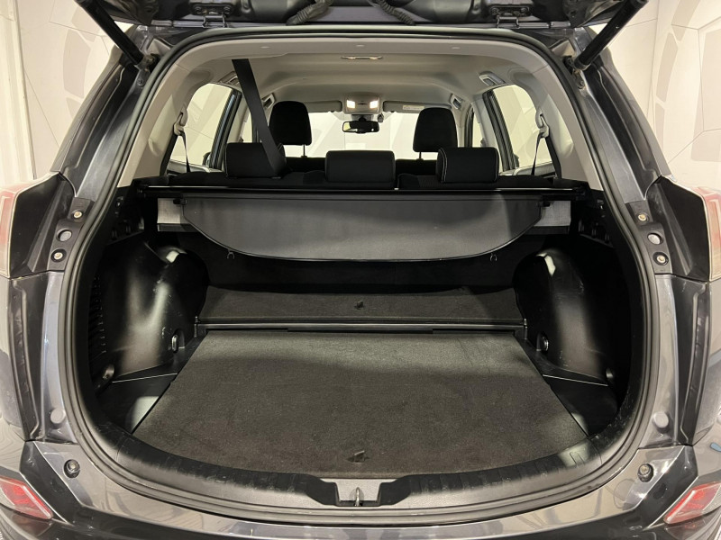 Photo 10 de l'offre de TOYOTA RAV 4 197ch AWD Dynamic à 17990€ chez VL Auto