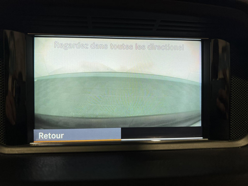 Photo 15 de l'offre de MERCEDES-BENZ Classe E Cabriolet 350 CDI BlueEfficiency Executive BVA à 22990€ chez VL Auto