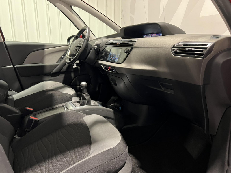 Photo 8 de l'offre de CITROEN C4 PICASSO VTi 120 Attraction à 11490€ chez VL Auto