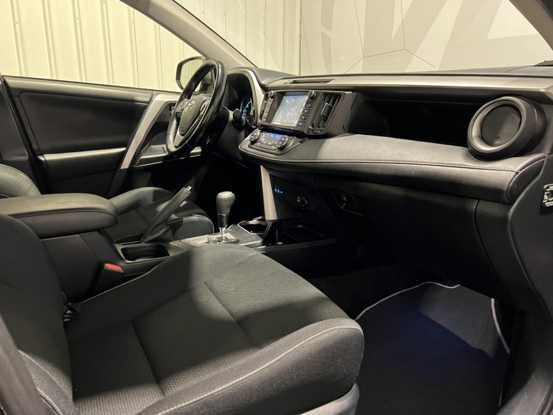Photo 8 de l'offre de TOYOTA RAV 4 197ch AWD Dynamic à 17990€ chez VL Auto