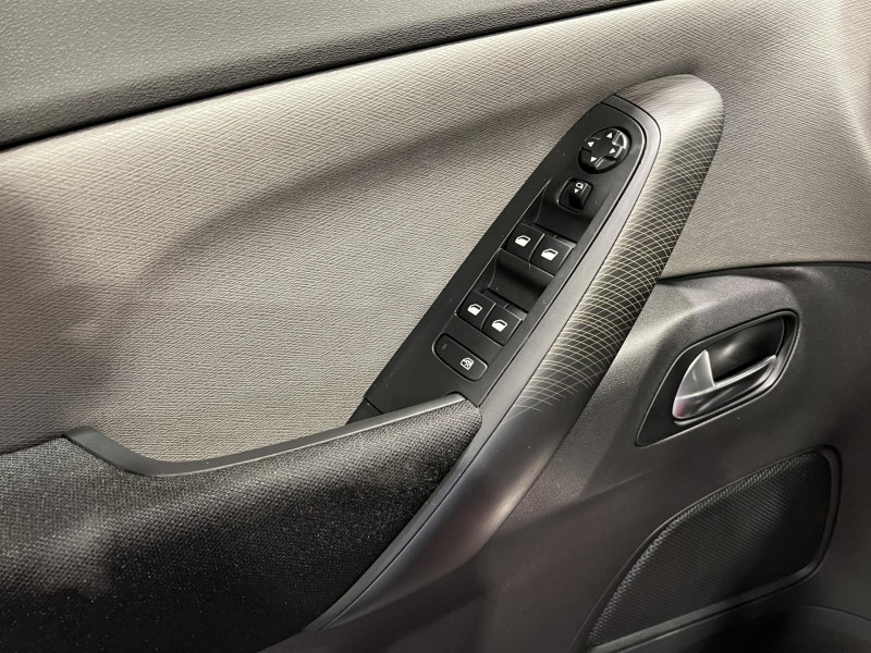 Photo 22 de l'offre de CITROEN C4 PICASSO VTi 120 Attraction à 11490€ chez VL Auto