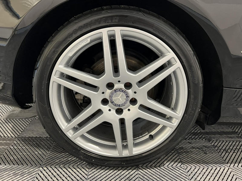 Photo 18 de l'offre de MERCEDES-BENZ Classe E Cabriolet 350 CDI BlueEfficiency Executive BVA à 22990€ chez VL Auto