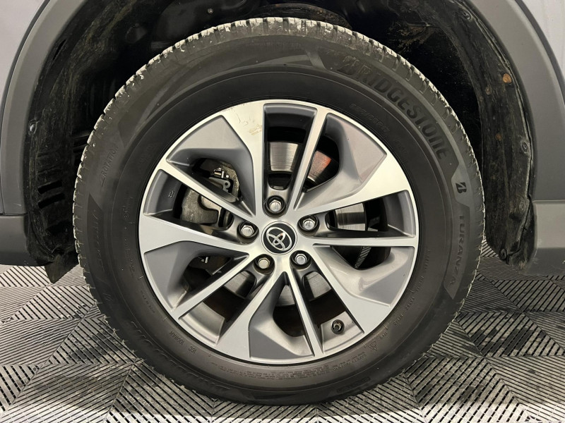 Photo 20 de l'offre de TOYOTA RAV 4 197ch AWD Dynamic à 17990€ chez VL Auto