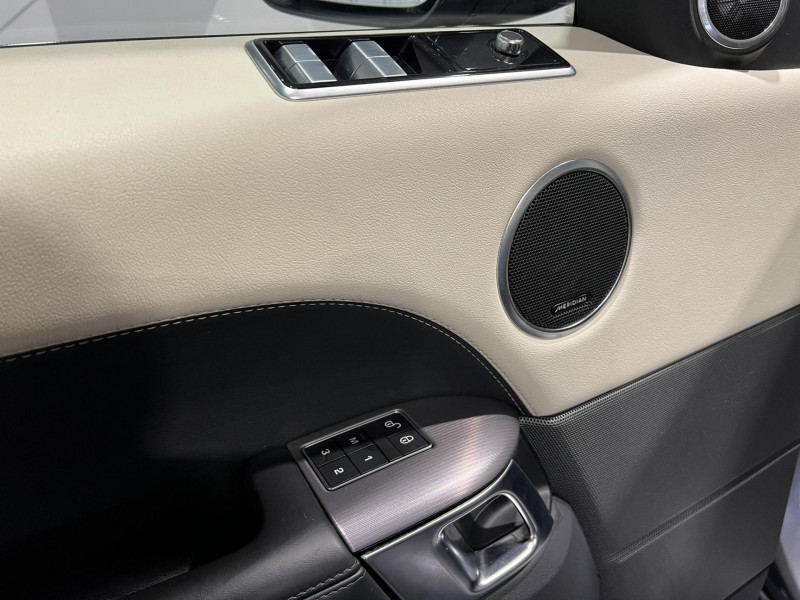 Photo 23 de l'offre de LAND-ROVER RANGE ROVER SPORT P400e PHEV 2.0L 404ch HSE Dynamic à 39990€ chez VL Auto