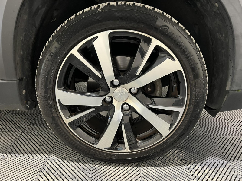 Photo 16 de l'offre de PEUGEOT 2008 110ch S&S BVM5 GT Line à 9990€ chez VL Auto