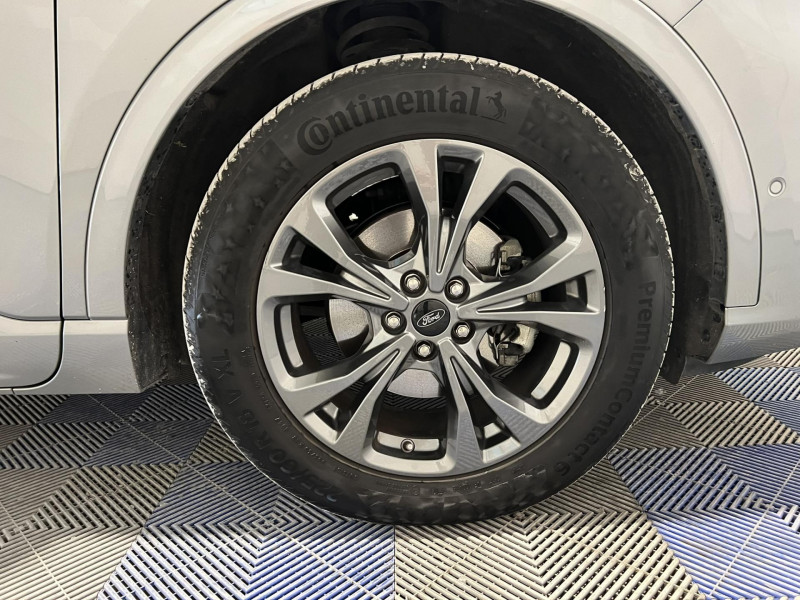 Photo 18 de l'offre de FORD KUGA 2.5 Duratec 190 ch FHEV e-CVT ST-Line à 21990€ chez VL Auto