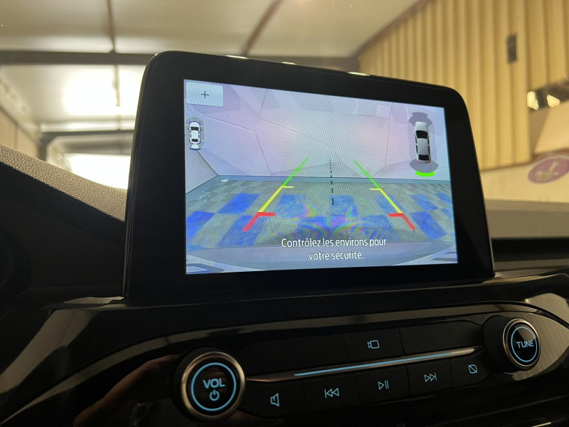 Photo 16 de l'offre de FORD KUGA 2.5 Duratec 190 ch FHEV e-CVT ST-Line à 21990€ chez VL Auto