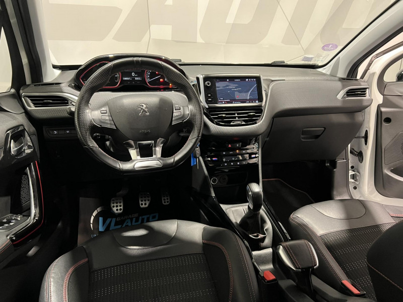 Photo 14 de l'offre de PEUGEOT 2008 110ch S&S BVM5 GT Line à 9990€ chez VL Auto