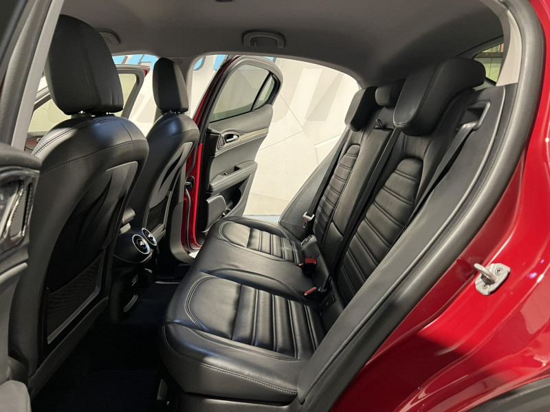 Photo 9 de l'offre de ALFA ROMEO STELVIO 2.0T 280 ch Q4 AT8 First Edition à 27490€ chez VL Auto