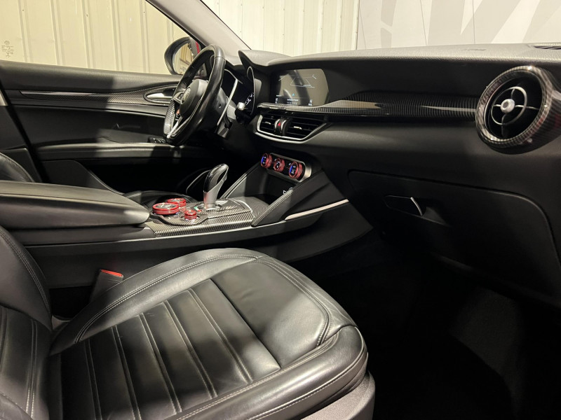 Photo 8 de l'offre de ALFA ROMEO STELVIO 2.0T 280 ch Q4 AT8 First Edition à 27490€ chez VL Auto