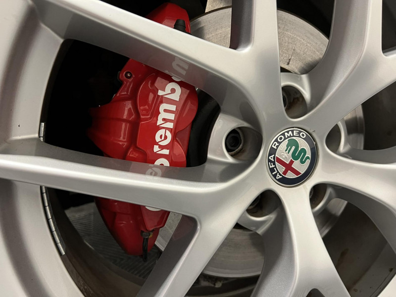 Photo 24 de l'offre de ALFA ROMEO STELVIO 2.0T 280 ch Q4 AT8 First Edition à 27490€ chez VL Auto