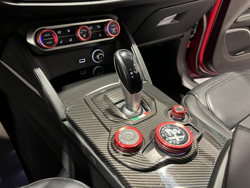 Photo 13 de l'offre de ALFA ROMEO STELVIO 2.0T 280 ch Q4 AT8 First Edition à 27490€ chez VL Auto