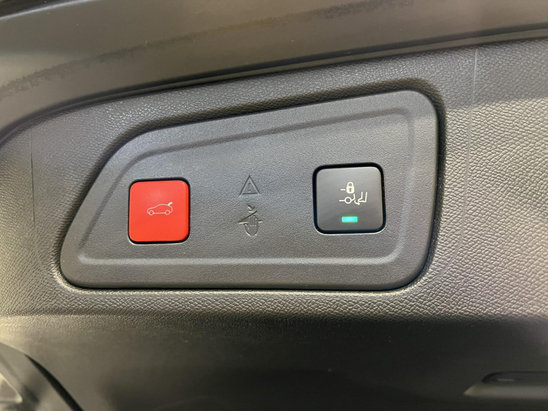 Photo 21 de l'offre de CITROEN C5 AIRCROSS BlueHDi 180 S&S EAT8 Shine à 15490€ chez VL Auto