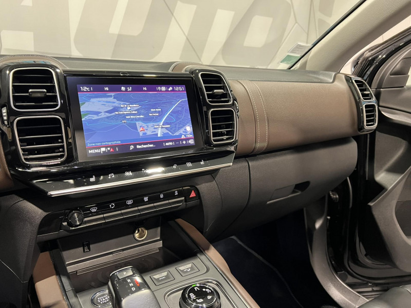 Photo 12 de l'offre de CITROEN C5 AIRCROSS BlueHDi 180 S&S EAT8 Shine à 15490€ chez VL Auto