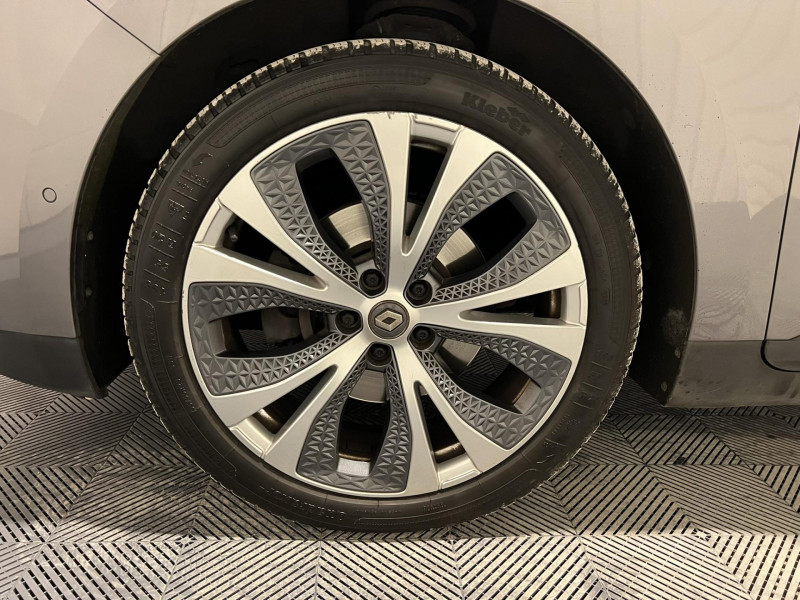 Photo 19 de l'offre de RENAULT GRAND SCENIC TCe 130 Energy Intens 7 Places à 13990€ chez VL Auto