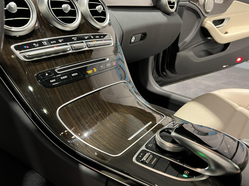 Photo 13 de l'offre de MERCEDES-BENZ Classe C COUPE 300 9G-Tronic Sportline Coupe à 29990€ chez VL Auto