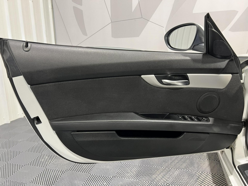 Photo 24 de l'offre de BMW Z4 sDrive 18i 156ch E89 LCI Lounge à 21490€ chez VL Auto