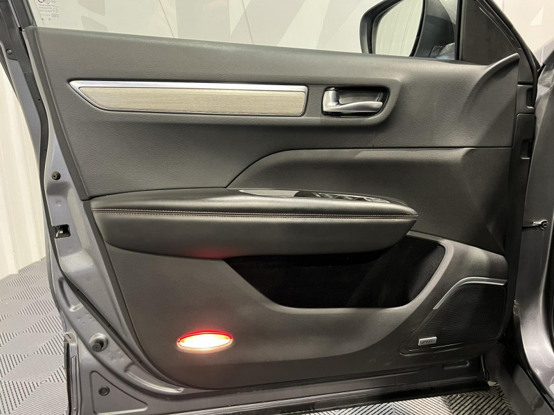 Photo 21 de l'offre de RENAULT KOLEOS Tce 160 EDC Initiale Paris à 22990€ chez VL Auto