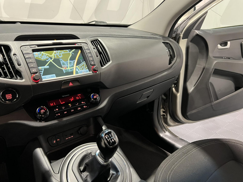 Photo 12 de l'offre de KIA SPORTAGE 1.6 GDi 135 ISG 2WD Active à 12490€ chez VL Auto