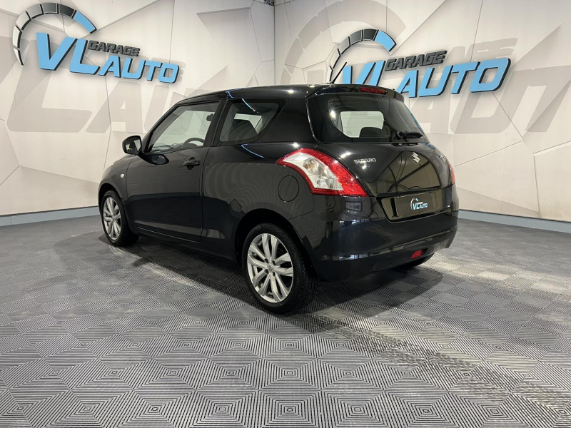 Photo 3 de l'offre de SUZUKI SWIFT 1.2 VVT Privilège à 7990€ chez VL Auto