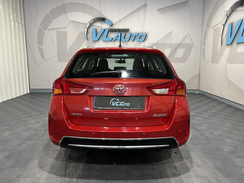 Photo 4 de l'offre de TOYOTA AURIS 124 D-4D Dynamic à 10990€ chez VL Auto
