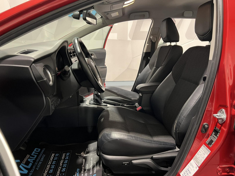Photo 6 de l'offre de TOYOTA AURIS 124 D-4D Dynamic à 10990€ chez VL Auto