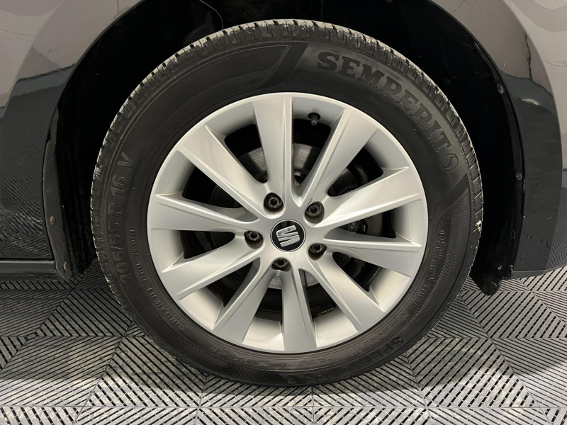 Photo 16 de l'offre de SEAT LEON 1.2 TSI 110 Start/Stop Style à 12490€ chez VL Auto