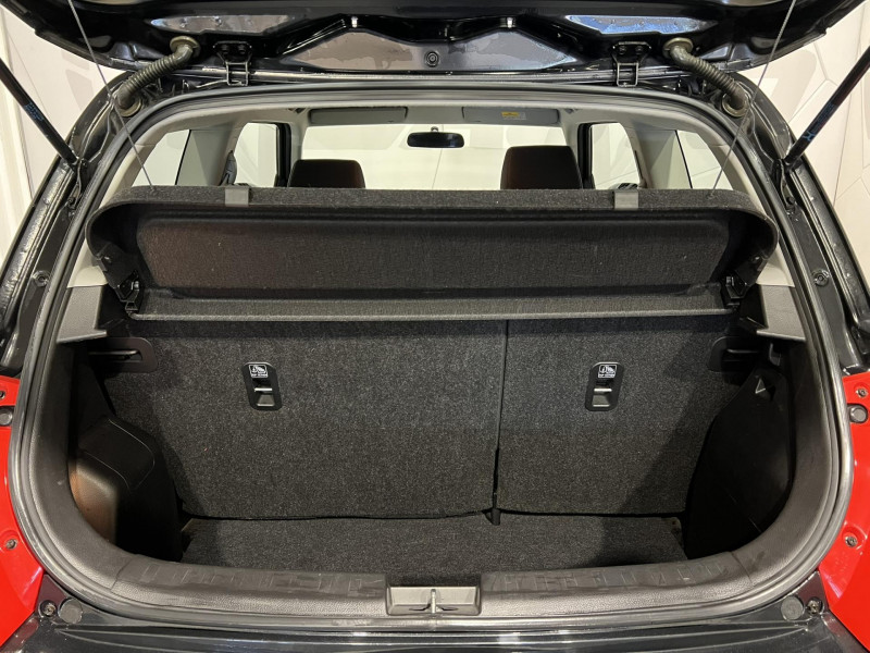 Photo 10 de l'offre de SUZUKI SWIFT 1.2 VVT Privilège à 7990€ chez VL Auto