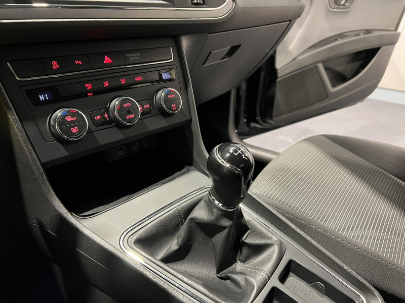 Photo 13 de l'offre de SEAT LEON 1.2 TSI 110 Start/Stop Style à 12490€ chez VL Auto