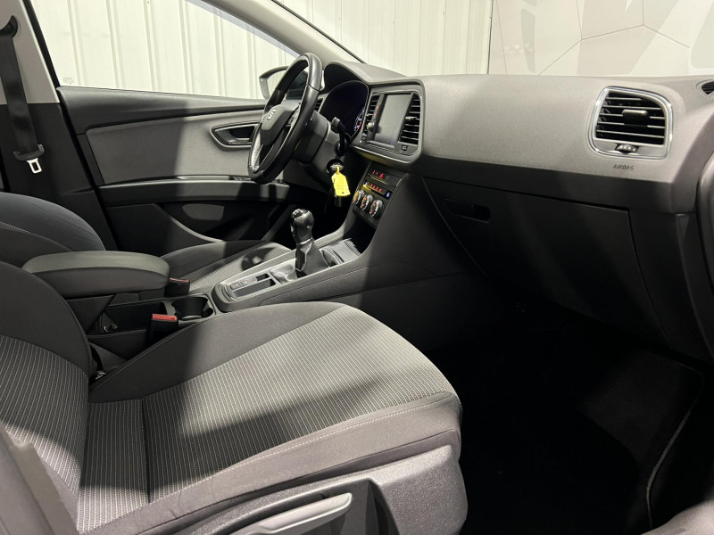 Photo 8 de l'offre de SEAT LEON 1.2 TSI 110 Start/Stop Style à 12490€ chez VL Auto