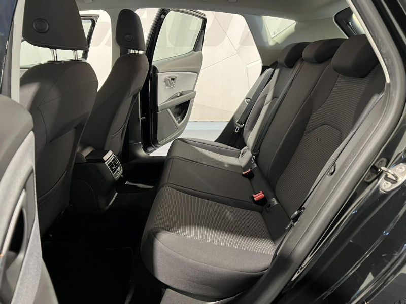 Photo 9 de l'offre de SEAT LEON 1.2 TSI 110 Start/Stop Style à 12490€ chez VL Auto