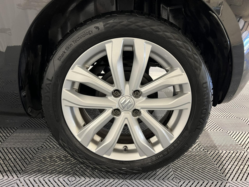 Photo 18 de l'offre de SUZUKI SWIFT 1.2 VVT Privilège à 7990€ chez VL Auto