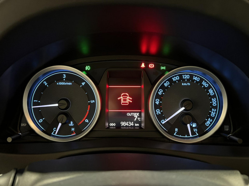 Photo 11 de l'offre de TOYOTA AURIS 124 D-4D Dynamic à 10990€ chez VL Auto