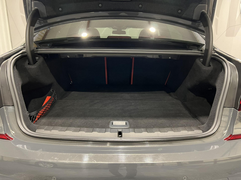 Photo 10 de l'offre de BMW SERIE 3 330e 292 ch BVA8 G20 M Sport à 31990€ chez VL Auto