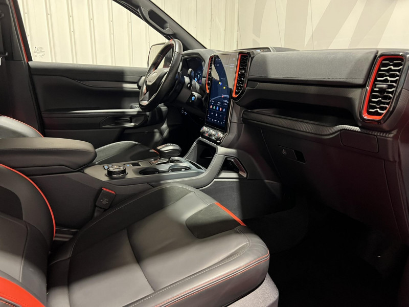 Photo 8 de l'offre de FORD RANGER Double Cabine 3.0 ECOBOOST V6 292 CH S&S BVA10 RAPTOR à 61990€ chez VL Auto