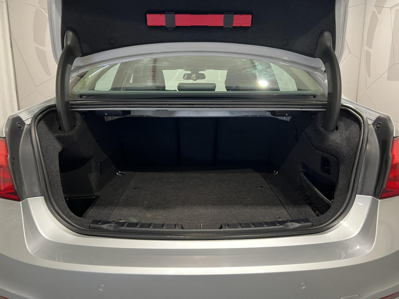 Photo 10 de l'offre de BMW SERIE 3 330e 252 ch F30 LCI Luxury BVA à 18490€ chez VL Auto